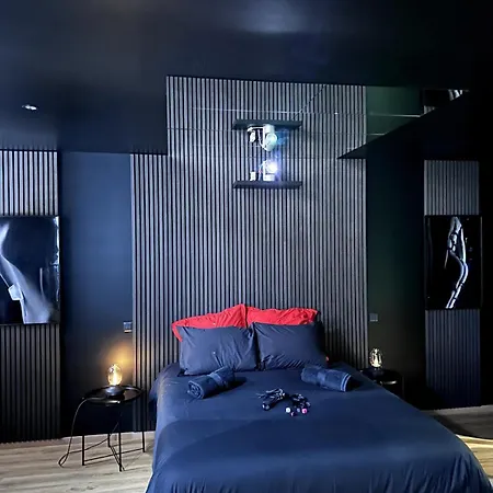 Cinquante Nuances Ponotes Апартаменты